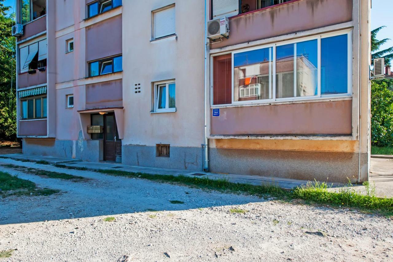 Apartman Oly Rovinj Exterior foto